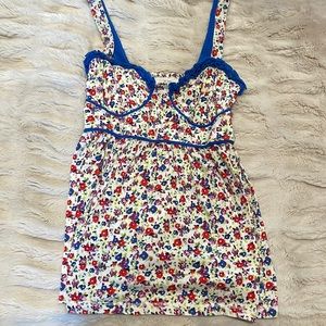 Abercrombie Floral Top, Size Small